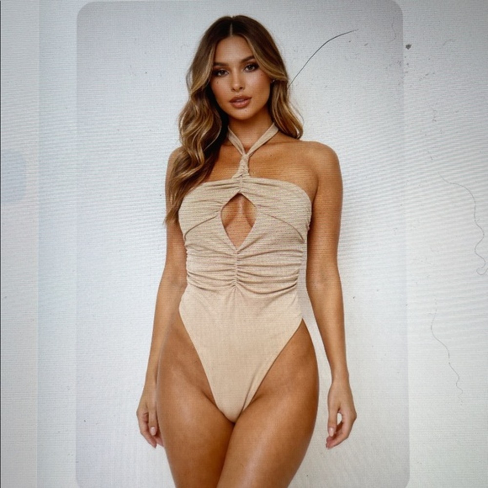 Outcast Toulouse Bodysuit Bone Cutout Ruched Women Size Medium